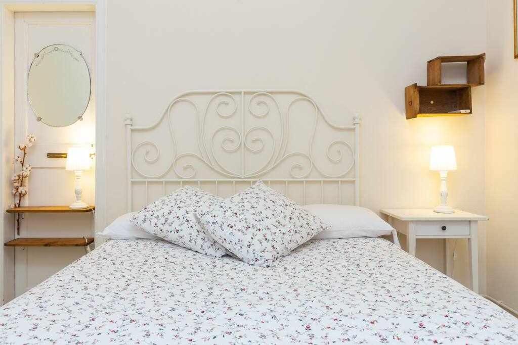 Cal Mateu 11 Huespedes Sagrada Familia Apartment Барселона Екстериор снимка