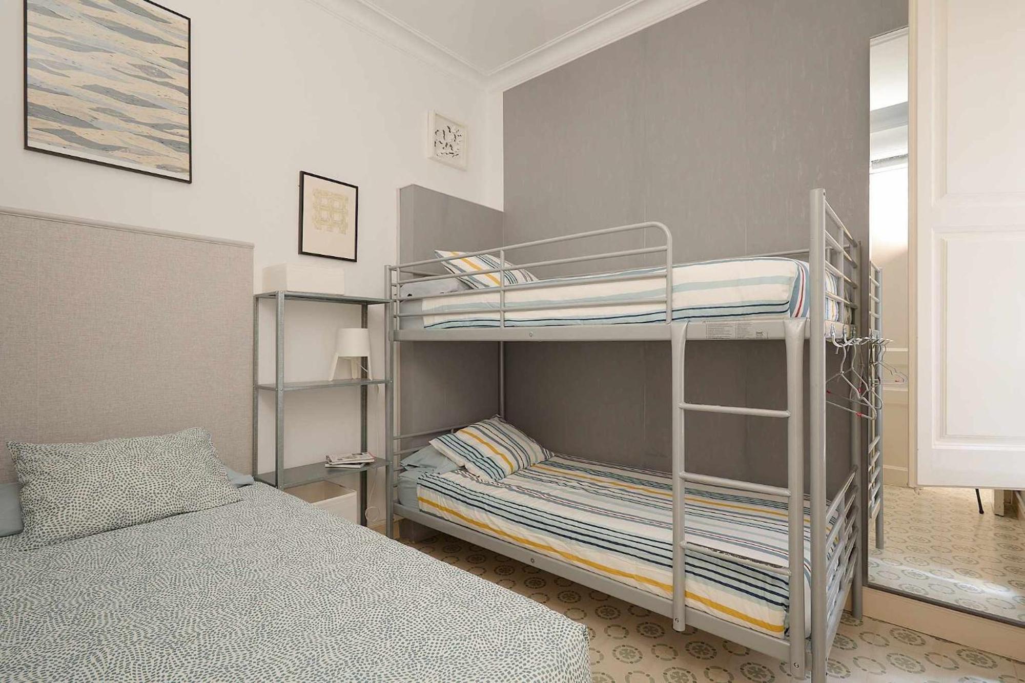 Cal Mateu 11 Huespedes Sagrada Familia Apartment Барселона Екстериор снимка